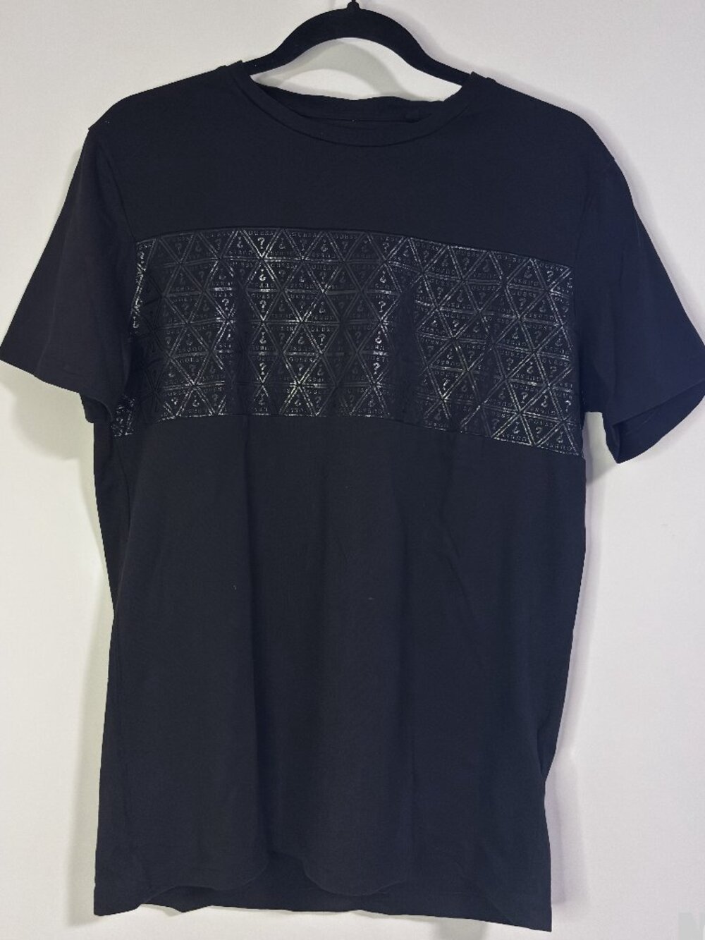Guess Graphic T-Shirt